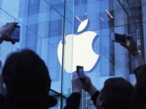apple-is-developing-a-curved-glass-smart-watch