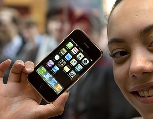 NETHERLANDS-IPHONE-SALE
