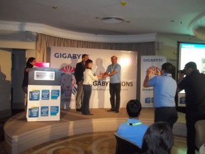 Suntronic Systems - Star Performer-East