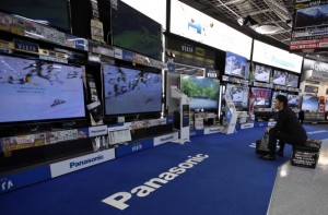 man-looking-at-panasonic-tv-reuters-635
