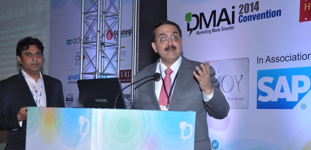 L to R _ Vatsal Ashe, CEO, DMAI & Anil Dua_VP Sales, Marketing & Customer Care, Hero MotoCorp.jpg