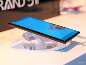 ZTE-Grand-Memo-II-LTE-Emerges-at-CES-2014-416143-2