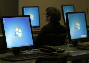 monitors-running-microsoft-windows-635