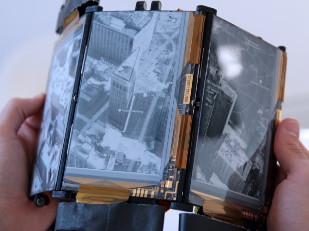 foldable_smartphone_official