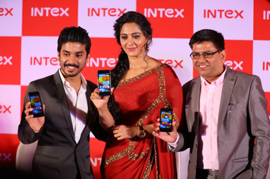 Anushka Shetty and Sanjay Kumar Kalirona Senior General-Manager Mobile Business Intex Technologies