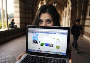 facebook eyes