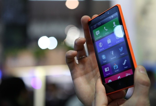 nokia xl orange handson conversations