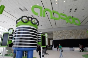 android_statue_keynote_ap