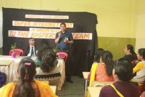 Mr. Altaf Halde, Managing Director, Kaspersky Lab South-Asia adresring the parents at Cambridge School