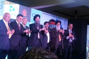 datawind-smartphones-170315