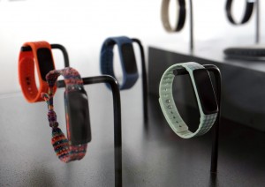 Liquid-bands
