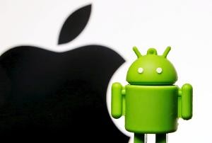Android-vs-iPhone