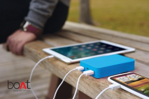 BPR112 Power Bank (Lifestyle Showing 2 Charge) - Blue