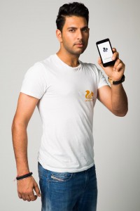 UCWeb ties up with Yuvraj Singh 1
