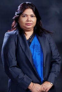 CEO-of-SoftAge-Fahmida-Ozair-203x300