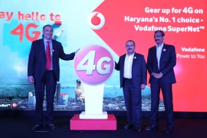 Frm Left_Sunil Sood_MD Vodafone India_Mohit Narru_Business Head Vodafone Haryana_Suresh Kumar Operations Director North Vodafone