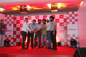 Mr. Sandeep Mehra – Deputy General Manager, Sales (Ziox Mobiles) being welcomed by Punjab Team and Authorised Distributor – Shakti