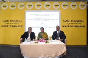l-r-his-excellency-lim-thuan-kuan-civil-aviation-minister-smt-krishnendra-kumar-and-scoots-india-country-head-bharat-mahadevan