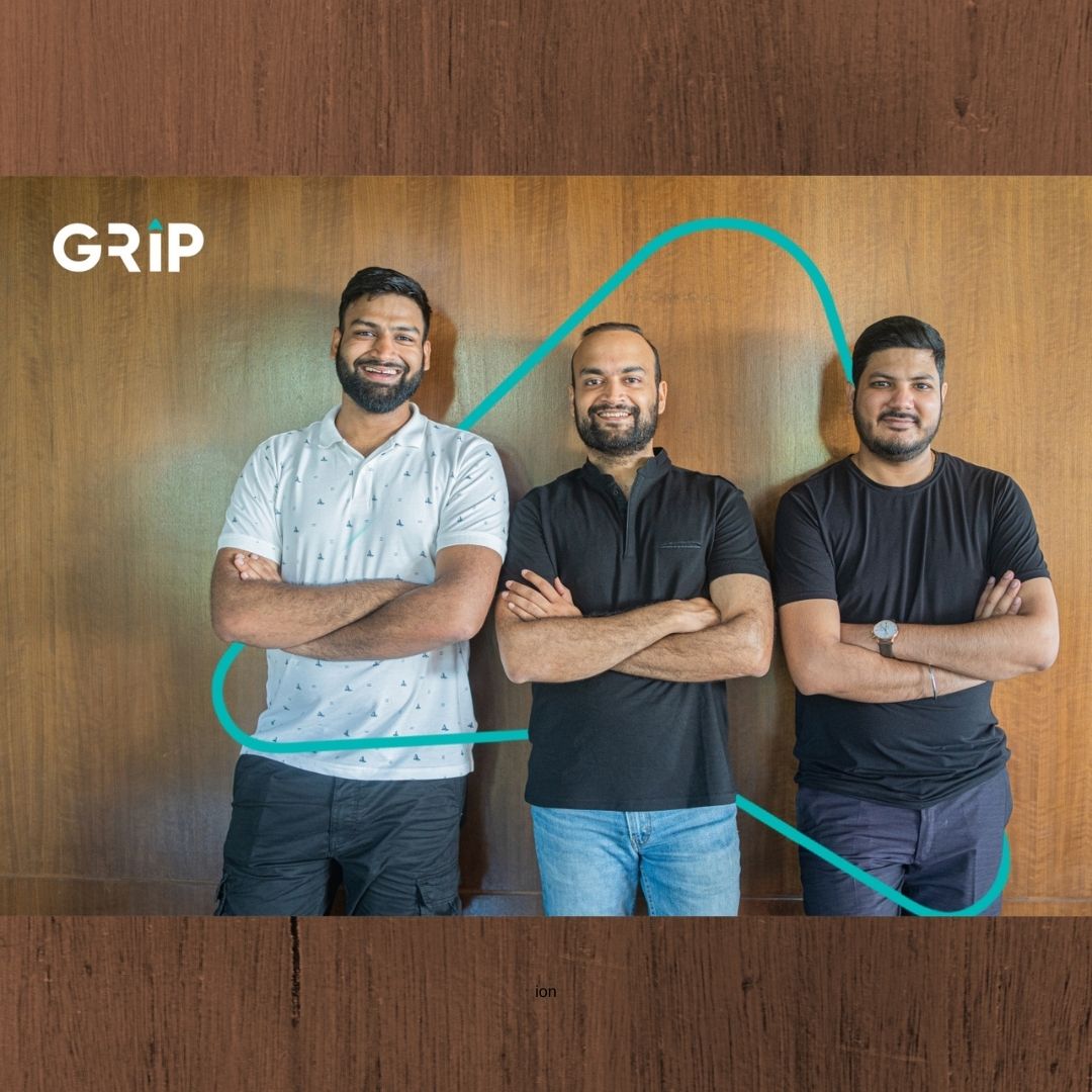 Founders Grip L-R- AashishJindal, NikhilAggarwal, Vivek Gulati