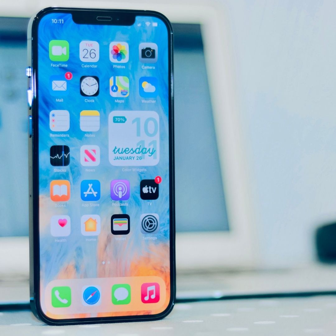 Offline stores still the most popular platform for purchase of smartphones, reveals MySmartPrice Smartphone Consumer Survey